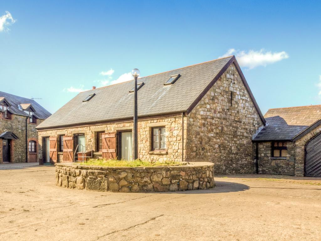 Clyne Farm Centre Villa The Mumbles Exterior photo